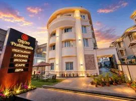 Hotel Prabhu Pada Puri - Beach Front Hotel With Swimming Pool And Restaurant - SPA- Banquet - Parking Facility