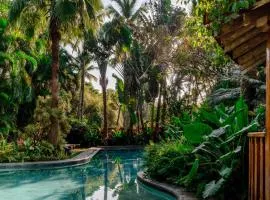 Staymaster Ashlesha - 2BR Villa Jet & Swimming Pools & Spa