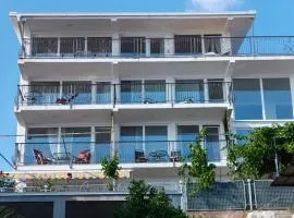 Apartment Light House