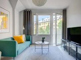 Modern 2 BR with Garage & Sauna by Nordic Stay Collection
