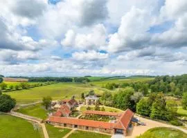 The Stableyard - Fring Estate