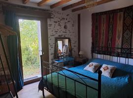 chambre à la campagne, Hotel in Saint-Mathieu