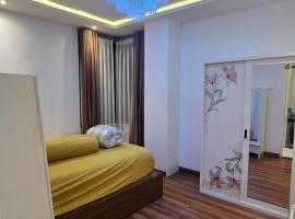 Modern 3-Bedroom, Sejahtera Apartment, hotel i Kejayan