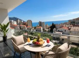Dreams house elia
