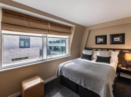 Carlton Hotel, hotel in London