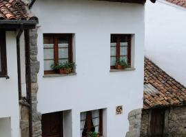 Casa Guela, hotel near Telesilla Les Patines, Pajares