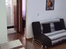 Apartamento térreo com quintal e vista para o jardim