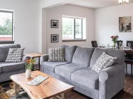 Selkirk Snug by Revelstoke Vacations