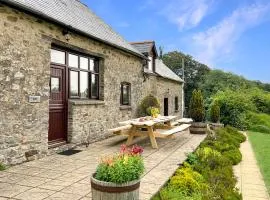 Kiri Cottage Hawkridge
