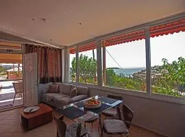 Voula Home
