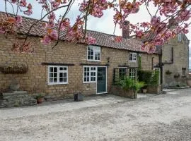 Fuchsia Cottage - Accessible Comfort