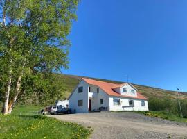 Öndólfsstaðir Farm B&B, hotel di Laugar