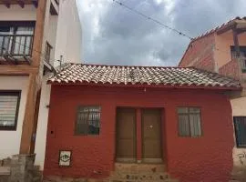 Colonial House Alejandrina in the heart of Samai
