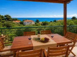 E&M Villa Sea View II