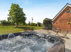 7 Bed in Welshpool oc-96412