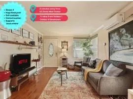 Smart Eclectic ART HOUSE near the beat