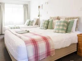 #2 Glenorchy Alpine Suite