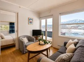 Stay in the heart of Geilo, walk to everything