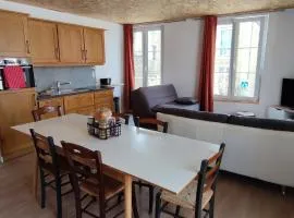DUPLEX DE LA MOTTE