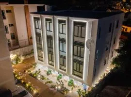 Saturn ApartHotel Tirana