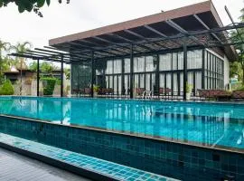 Sunday Sea Two Pool Villa Pattaya