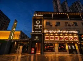 Clover Hotel & Spa