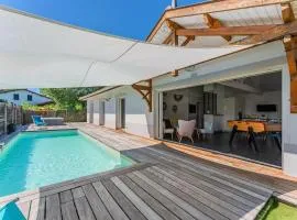 La villa Sirelis piscine et spa