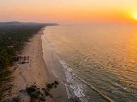 Golden Tulip Goa Mandrem