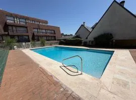Résidence avec piscine, à 2 min de la plage