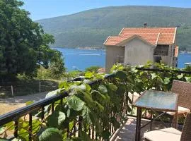 SUNLUX Seaview Apartment
