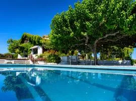 Olympus Breeze Luxury Pool Villa Up to 22 Guests