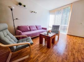 Tranquil condo in Golden Sands, hotel di Varna City