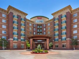 Drury Plaza Hotel Flagstaff, hotel en Flagstaff