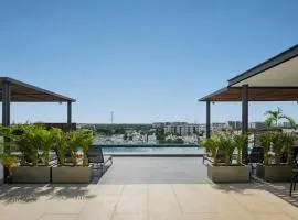 Cumbres Garden luxury apartments - By Aloja RV