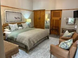 Luxury and homely stay