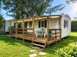 chez regis et jennifer Mobile home 6 personnes il es chauffer climatisé, proche Europa-Park et Rulantica