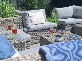 WYSPA MEW - apartament PREMIUM z prywatnym ogrodem, 150 m od plaży