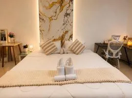 Modern Condo for Digital Nomads Phuket Old Town
