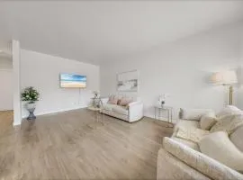 One Lux Stay Coastal 2BR Retreat near the Beach
