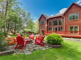 Split Rock Resort: Family Getaway w/ Fire Pit!
