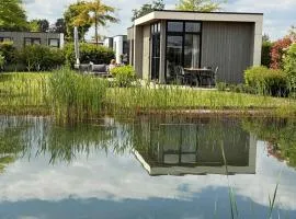 Casa-MiU am Wasser - Olburgen - perfekt für Familien - mit Freibad, Sauna, Restaurant und Spielplatz