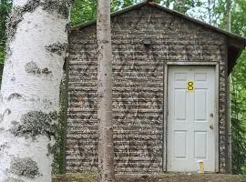 Cozy Camo Cottage #8