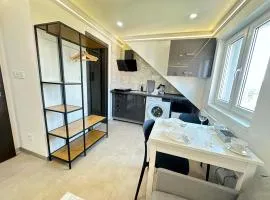 Happy House Apartments free parking
