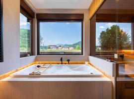 MonteBreza Spa Apartment Jacuzzi, Sauna & Free Parking, hótel í Kolašin