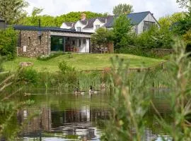 Renovated Barn with Pond View