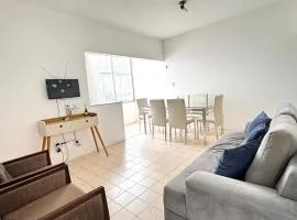 Apart perto da Orla com garagem e portaria