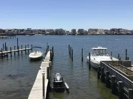 Bayfront Condo Ship Bottom Beach Badges Wifi Washer & Dryer Enjoy The Views From This 2Nd-Floor