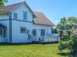 4 Bedroom Pet Friendly Home In Upplid