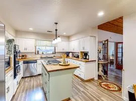 Creekside Cabin