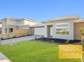 2, Charming Loop, Officer, Vic, 3809